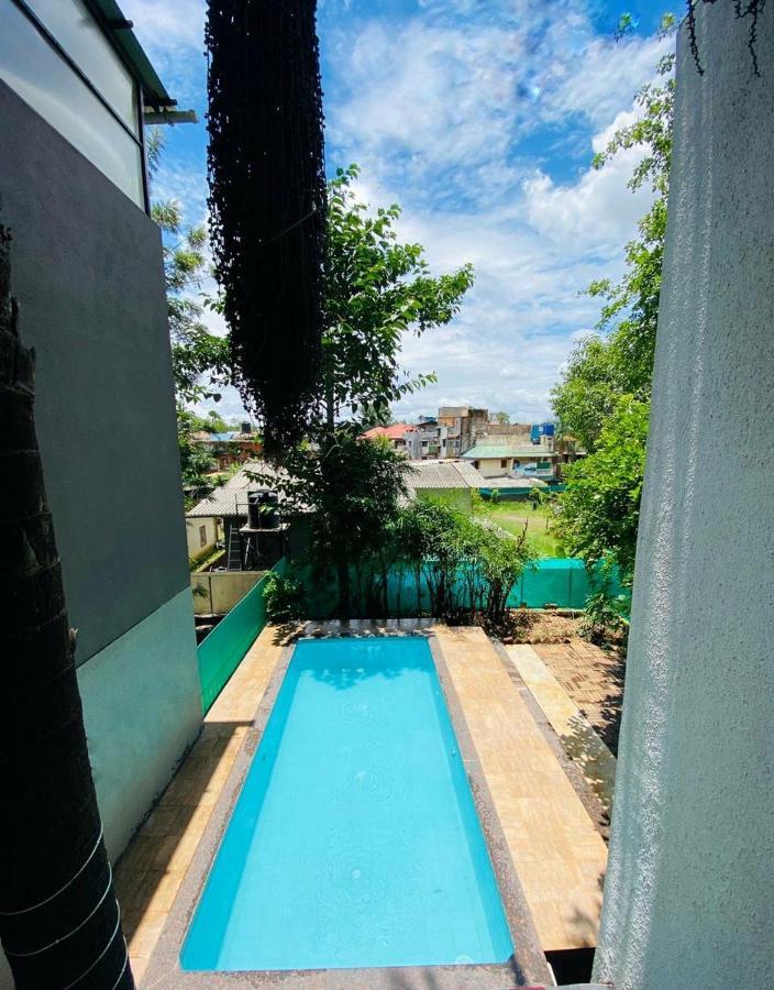 Cozy Stays - Tranquil Times Lonavala Buitenkant foto